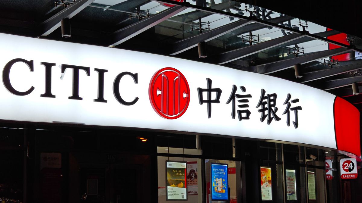 Bývalý šéf čínské CITIC Bank dostal podmíněný trest smrti